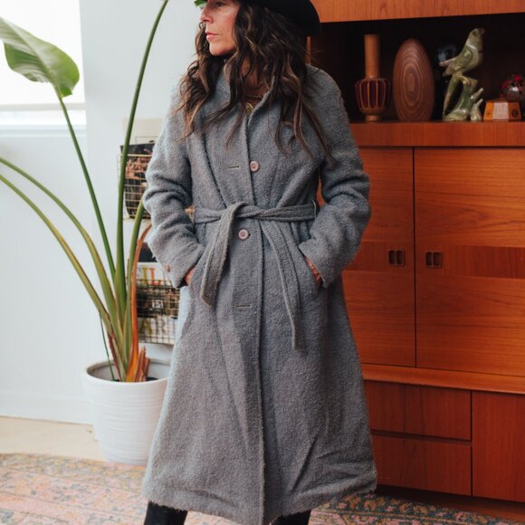 Vintage Wool Wrap Coat by Niccolini - Picture 8 of 10